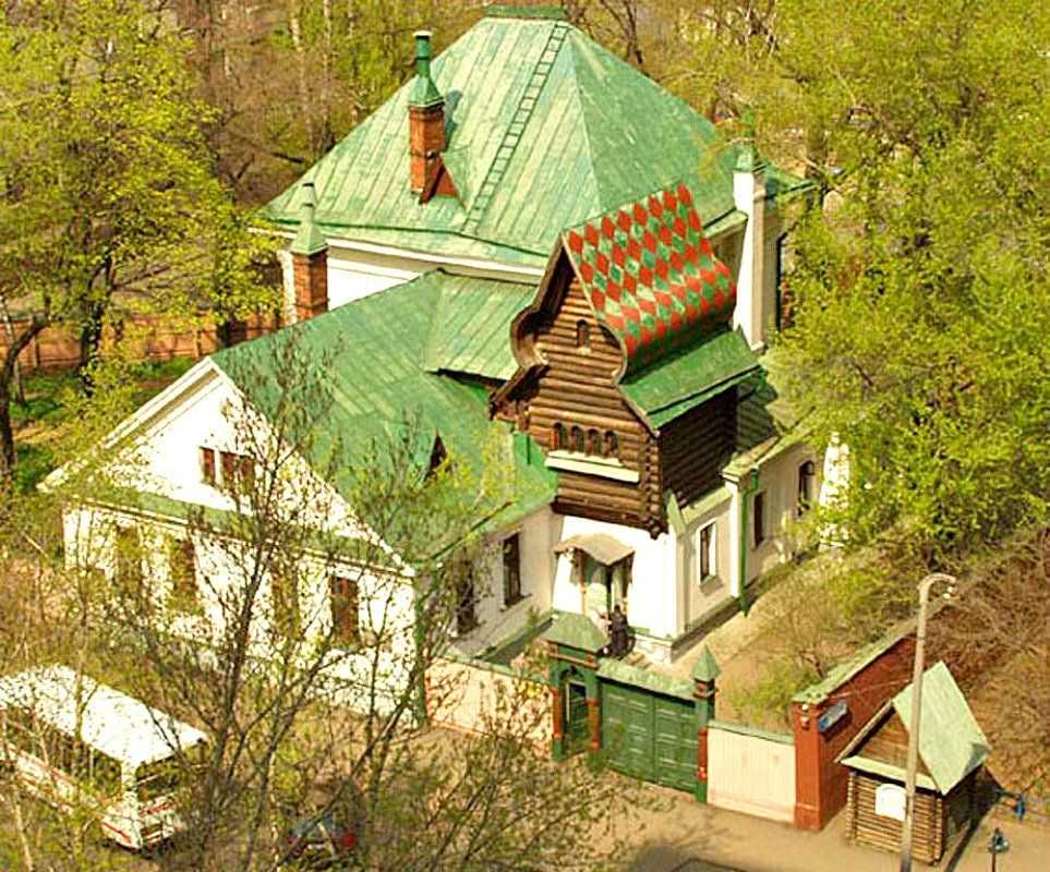 Причины для посещения дома-музея русского художника виктора васнецова