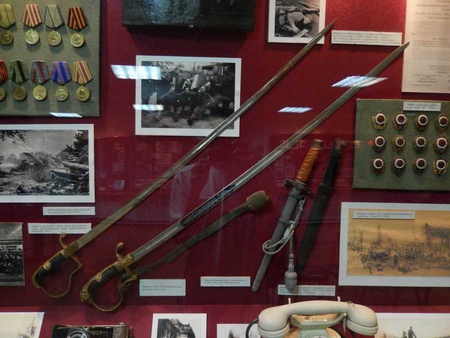 В музее боевой и трудовой славы открылась выставка к 100-летию учреждения пограничной охраны | саратов 24