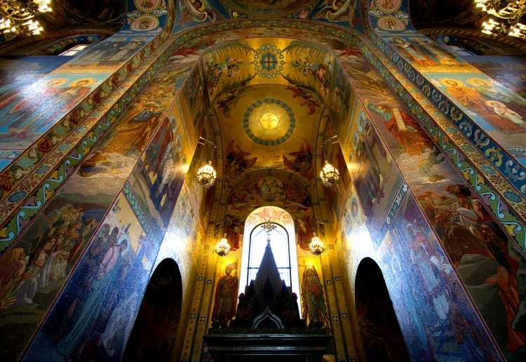 Санкт-петербург: рекомендуем посетить храм спас на крови
