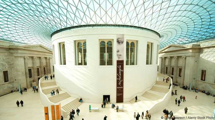 Одним днем не обойтись. какие музеи считаются самыми большими в мире