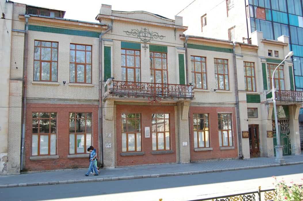 Национальный музей республики северная осетия — алания описание и фото - россия - кавказ: владикавказ