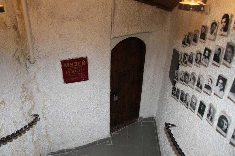 Музей Бутырской тюрьмы существует с 1971 года Коллектив Бутырки добился разрешения создать его в год 200-летия замка тюрьмы Находится музей на третьем этаже Пугачевской башни, где раньше располагали