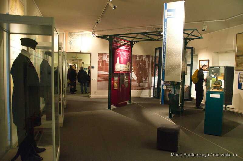Музей истории Ижорских заводов был открыт в 1967 году Действующая экспозиция создавалась в 1991-1993 годах специалистами Комбината живописно-оформительского искусства г Санкт-Петербурга Автор проек