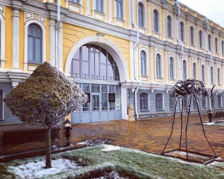Алексей шабуров, основатель ассоциации частных музеев: «государственным музеям помогут власти, а как быть частнику?»